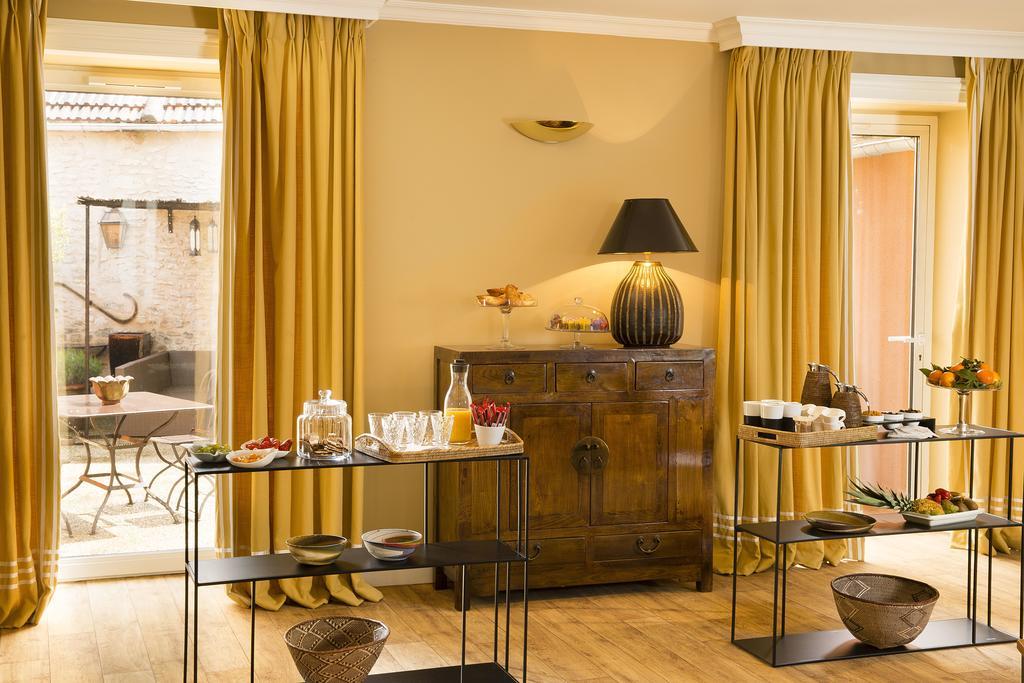 Hotel De France Angerville  Esterno foto