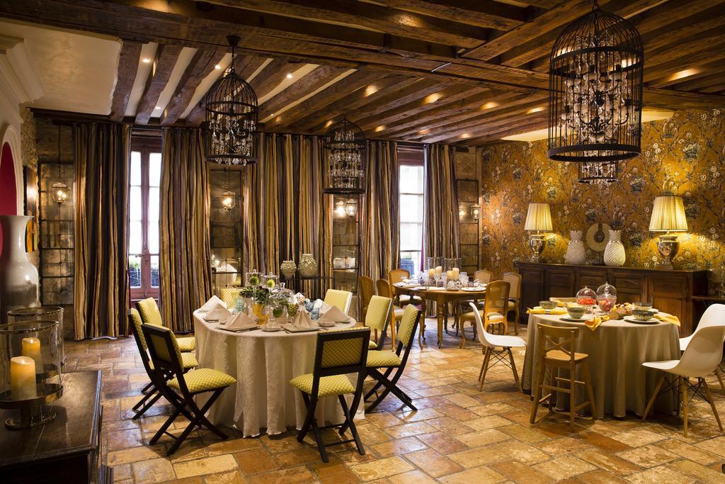 Hotel De France Angerville  Esterno foto